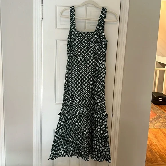 Anthropologie | Dresses | Anthropologie Dress Size Xs Green With White  Floral Motif | Poshmark